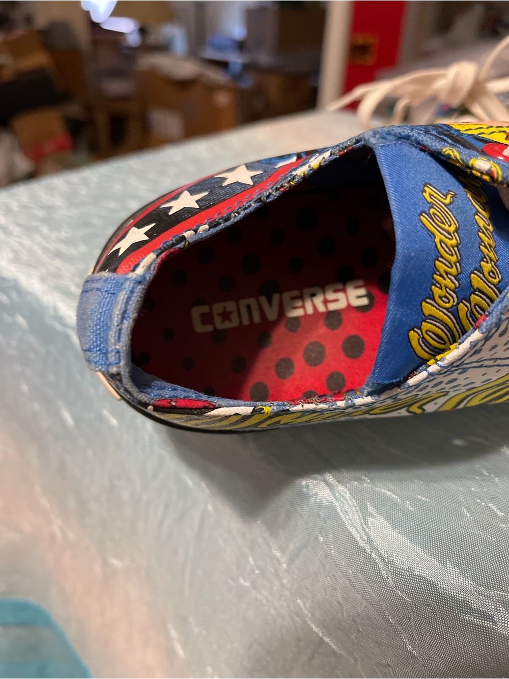 Converse Wonder Woman Graphic Low-Top Sneakers - Red/Blue/White - Picture 2 of 5